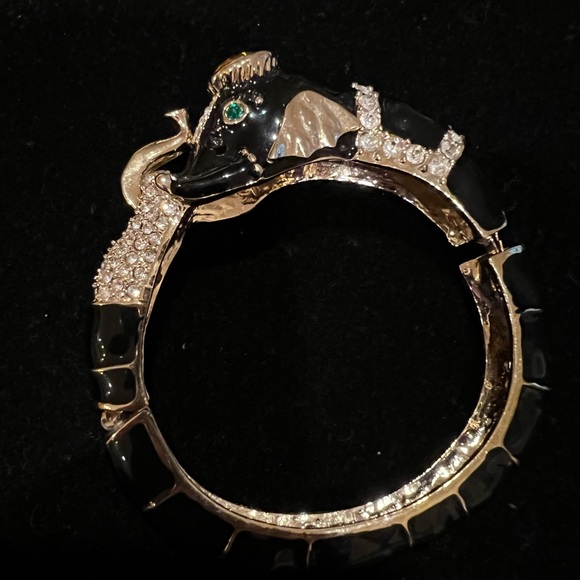 Vintage Elephant Bracelet Black Enamel & Swarovski Crystal Bangle Hinged Closure - Picture 11 of 14